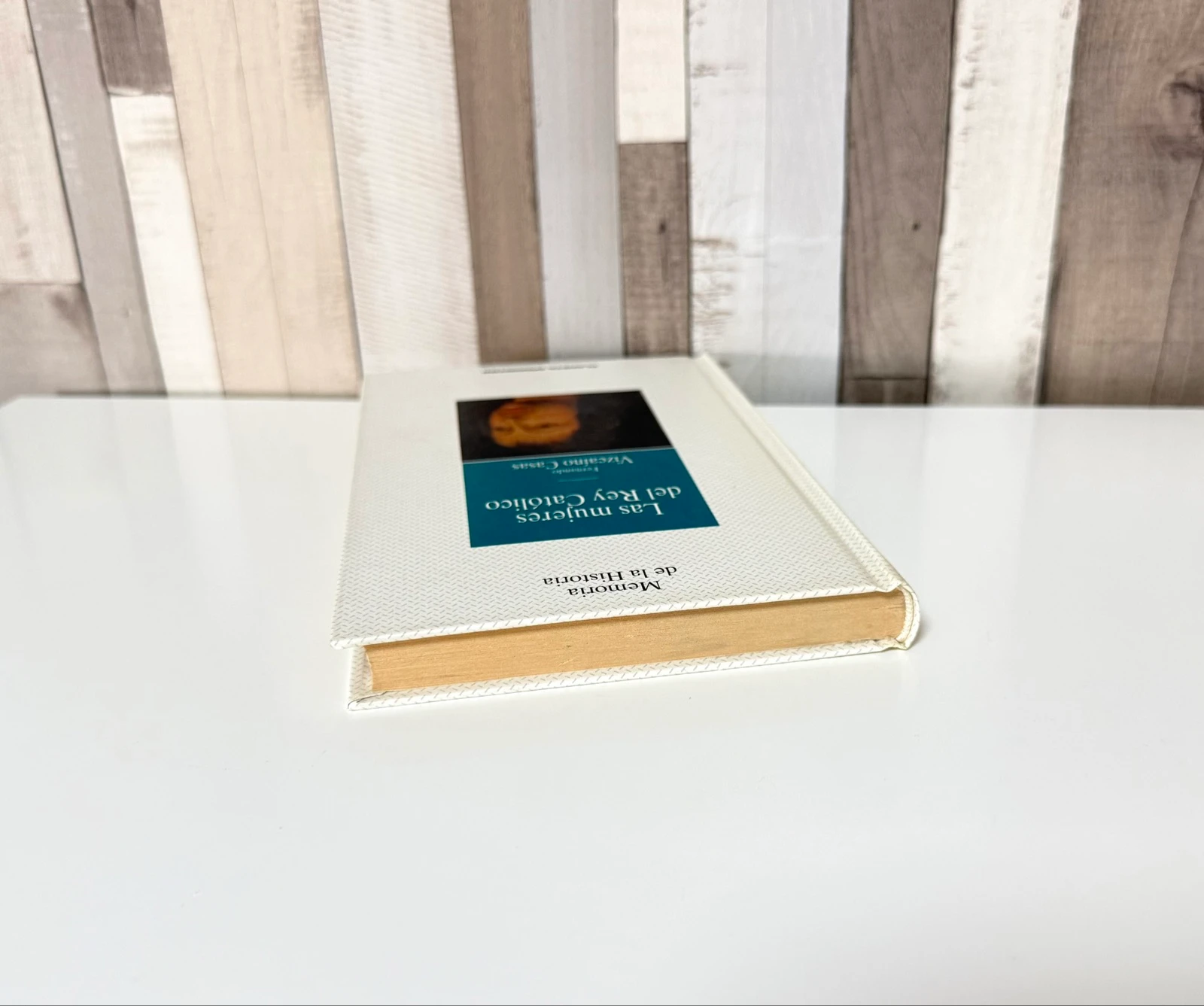 Book The Women of the Catholic King – photo 6